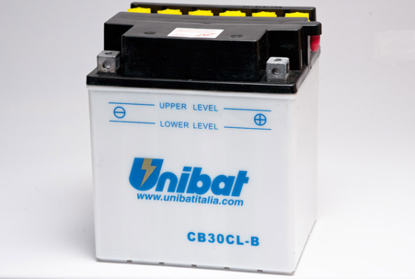 Аккумулятор Unibat CB30CL-B-SM (12V, 30Ah, 168 x 132 x 192), аналог YUASA YB30CL-B